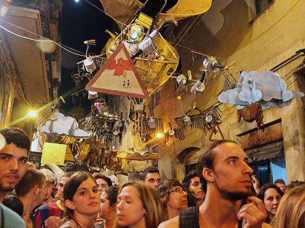 local signs festa major de Gràcia